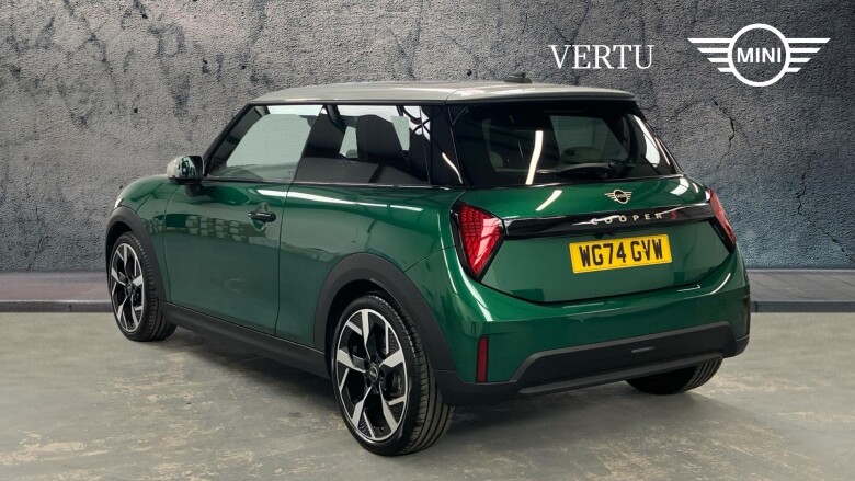 MINI Cooper 2.0 S Exclusive 3dr Auto Petrol Hatchback